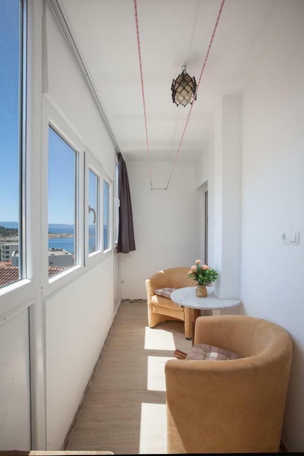 Apartment Dolores Makarska Esterno foto